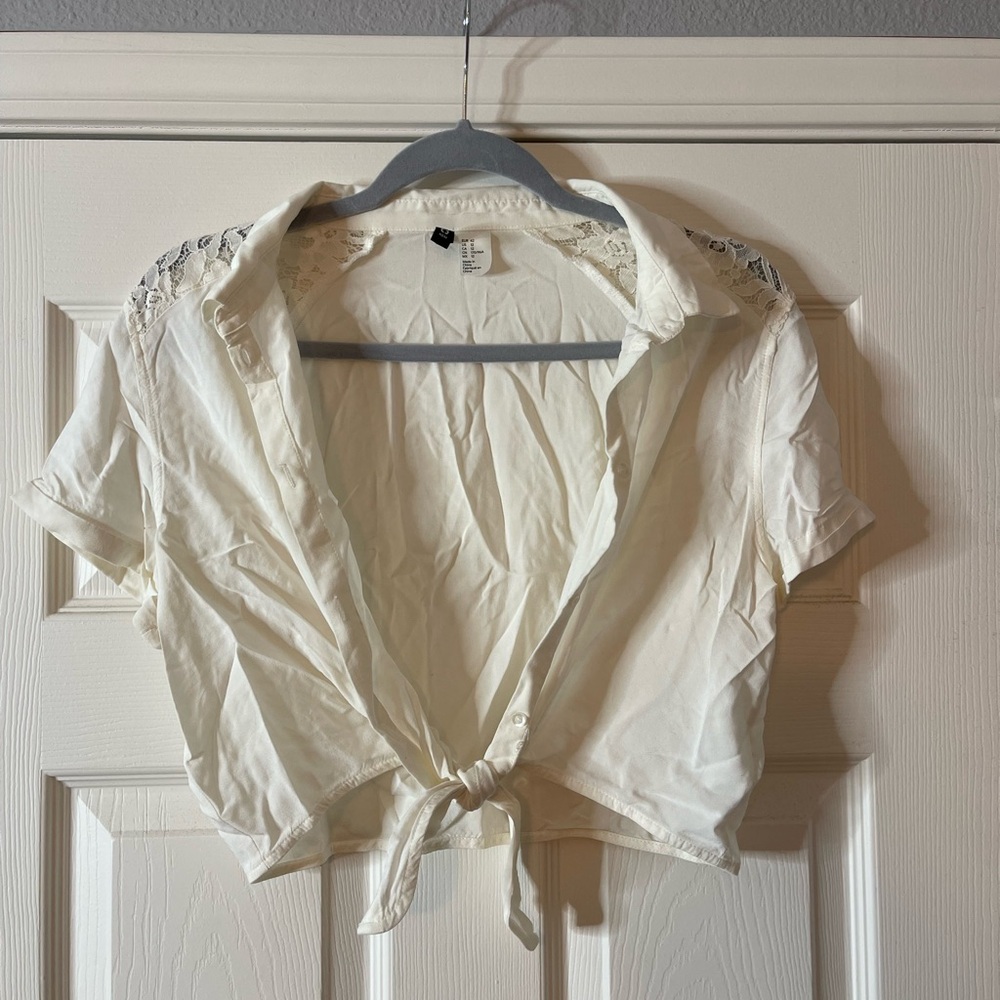 Divided Cream Tie-Front Blouse with Lace Accents